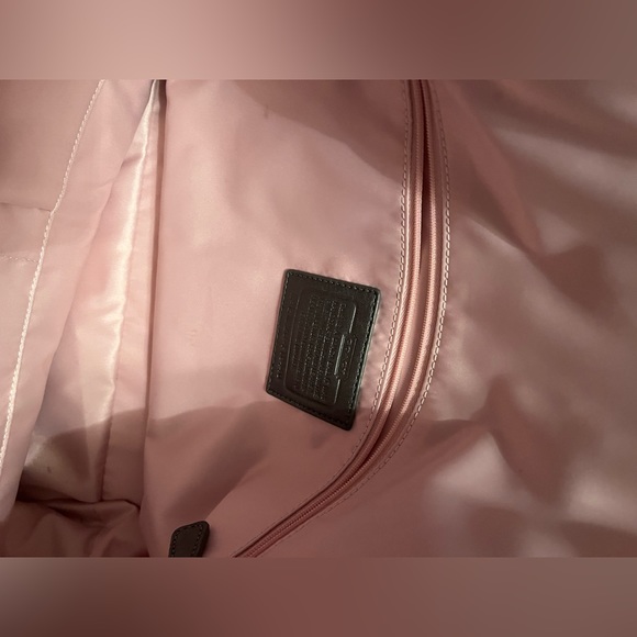 Coach Tote Bag - Picture 4 of 10